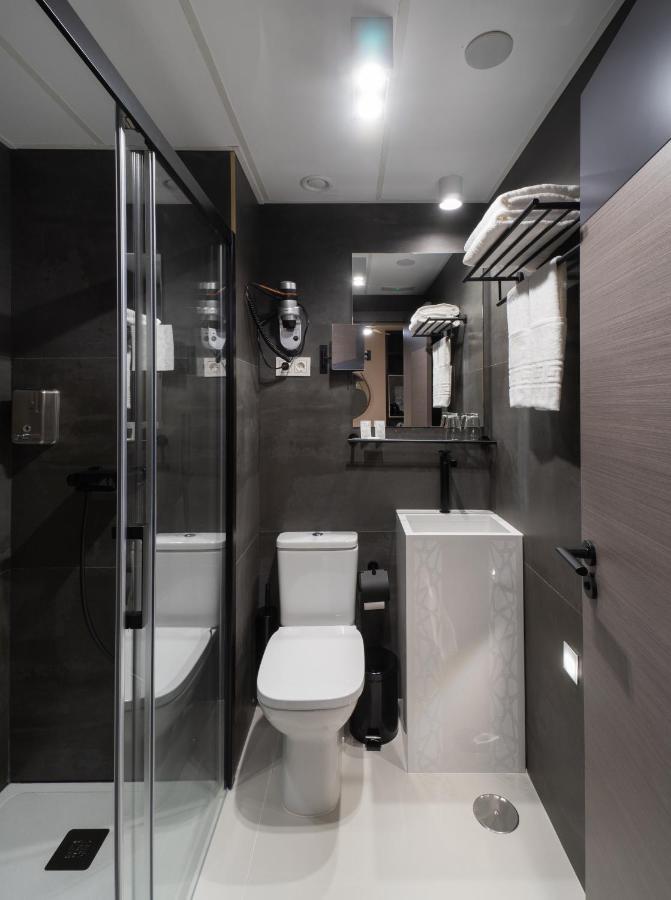 Hotel Perla Del Sur ตอร์เรโมลิโนส ภายนอก รูปภาพ